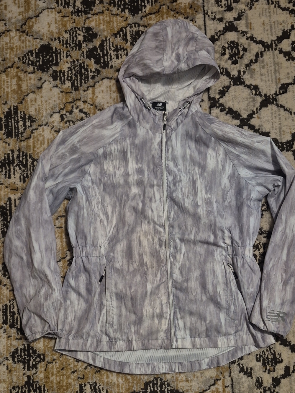 New Balance Women's Light Gray Marbled Hooded Utility Jacket